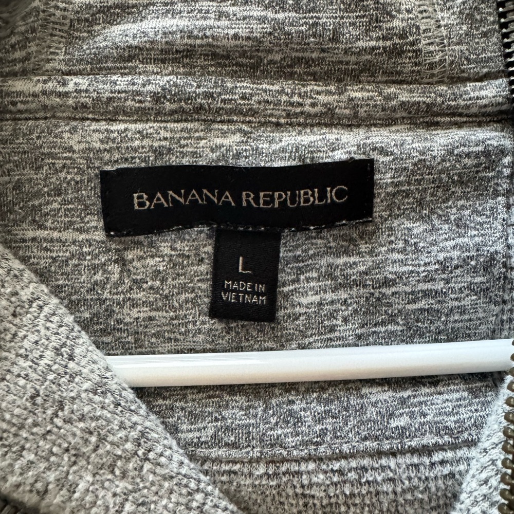 Gray Quarter-Zip Pullover - image 3